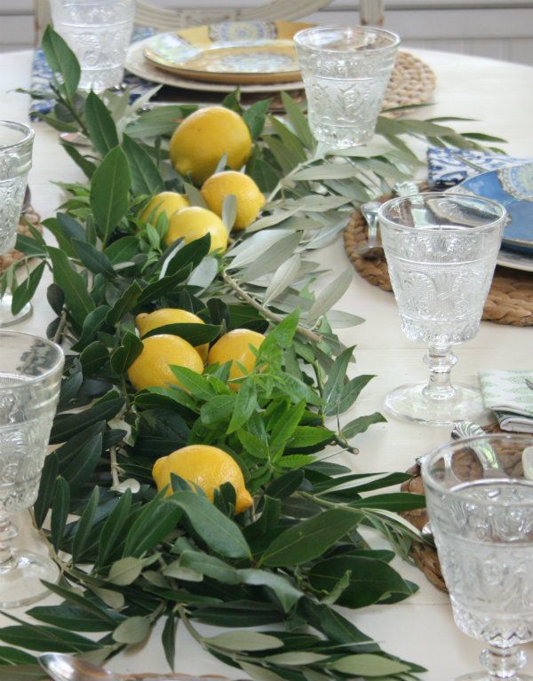 olive lemon garland table
