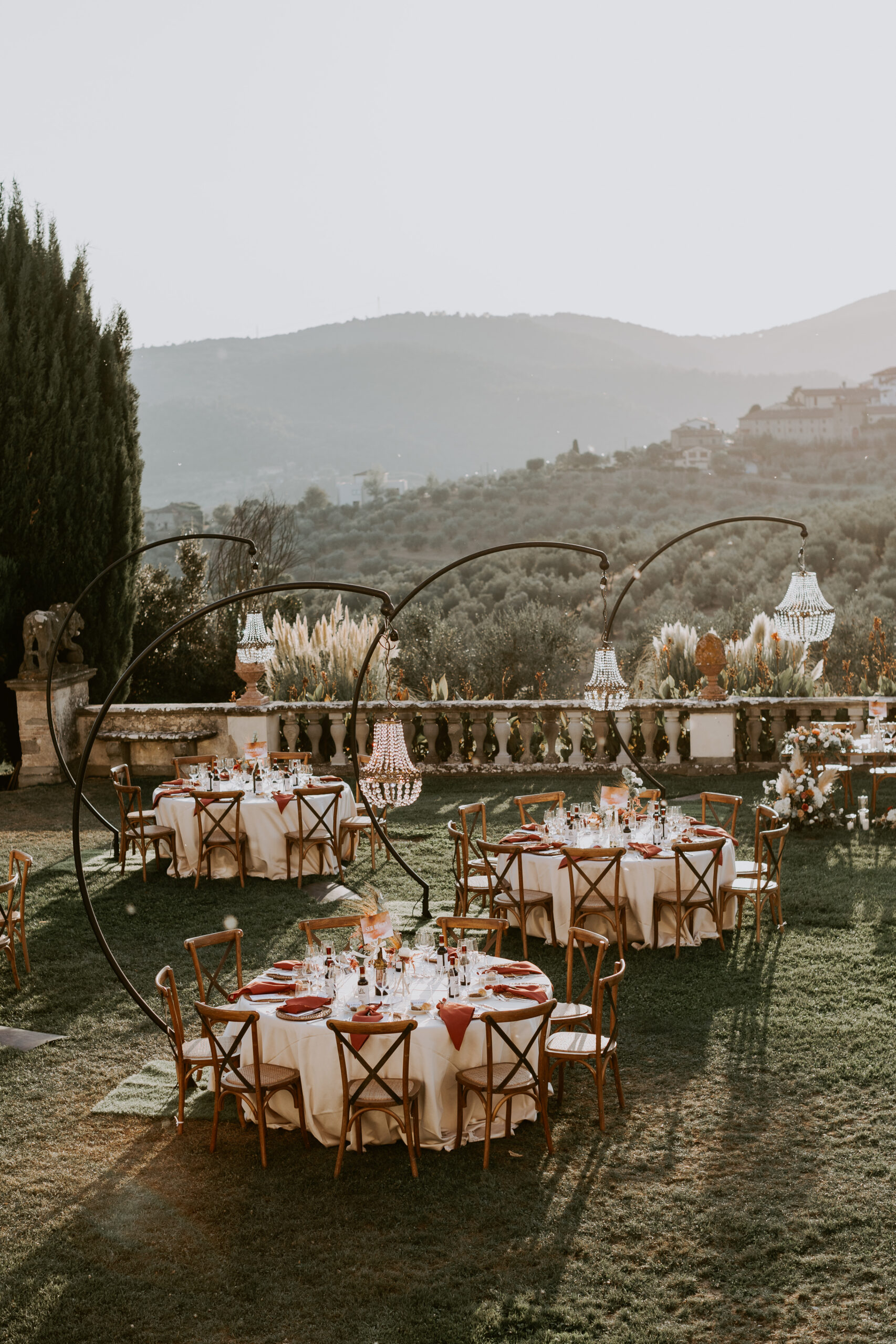 A Guide to Planning Luxury Weddings in Tuscany
